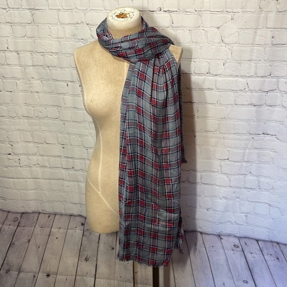 COPY - Plaid scarf gray red and black - Picture 1 of 3